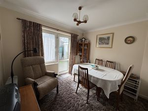 DINING ROOM- click for photo gallery